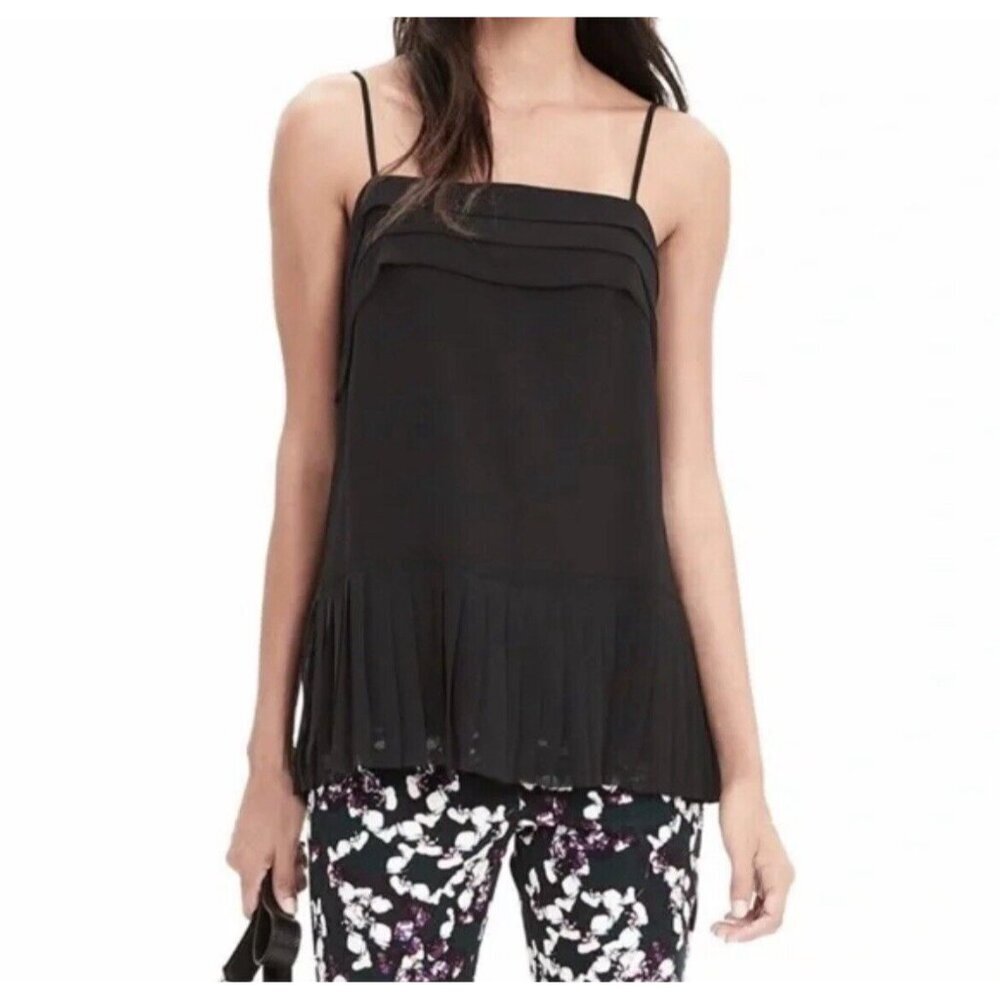 Banana Republic Black Pleated Cami Top XS Flowy Casual - Picture 1 of 5